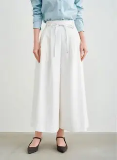【美品】ルーニィナローベルト付きスカーチョ