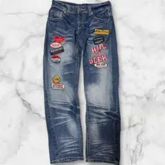 ワッペンデザイン　ローライズストレートデニム　ダメージ加工　M