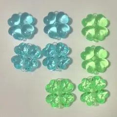 クローバー　四つ葉　アクリルアイス
