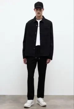 H&M スリムフィットセンタークリースパンツ　Msize