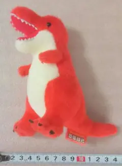 ●恐竜のぬいぐるみ（ティラノサウルス）