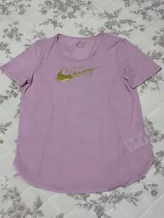 Nike ピンク Tシャツ M