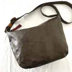 美品 ゲンテン genten レザーペーパー ショルダーバッグ 軽量 カーキ