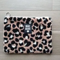 MARY QUANT（マリークヮント） ファスナー付タオル ポーチ