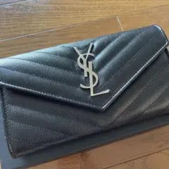 新品未使用 YSL イヴ・サンローラン 長財布