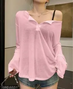 オフショルダー ピンク 長袖Tシャツ