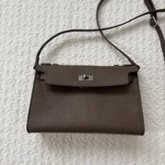 本革⭐️レザーショルダーバッグ