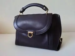 Salvatore Ferragamo バッグ