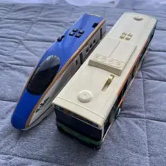 Item thumbnail for item c5d0a095-f714-4d53-8218-0b8db1abc84b