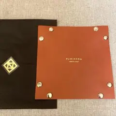 フミコダ　レザー小物入れ　ノベルティ