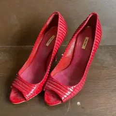 レッド miu miu ミュウミュウ レザー ヒール ピンヒール