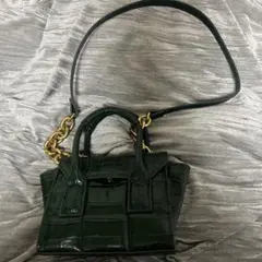 ZARA ショルダーバッグ