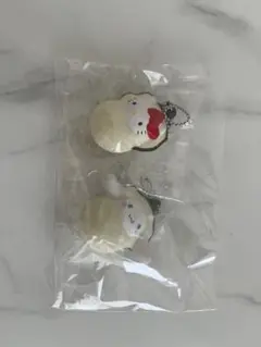 サンリオキャラクターズ ふにゅふにゅマスコット なりきりオイスター
