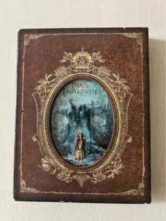 (未使用･未開封品)パンズ・ラビリンス DVD-BOX Amazon.co.jp: パンズ・ラビリンス DVD-BOX : イバナ・バケロ