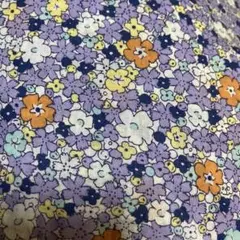紫色の小花柄　綿　生地　薄手　はぎれ