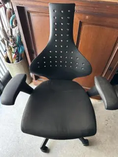 キールハワー チェアジュニア USED