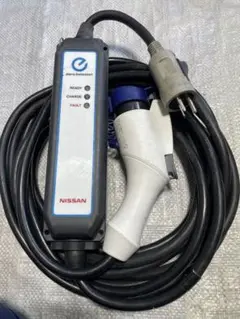 新品未使用　日産リーフ充電ケーブル　3NK5E ケース付き　136 送料無料 日産リーフ充電ケーブル3NK5E 7 5m ②｜Yahoo!フリマ