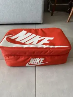 NIKEシューズケース