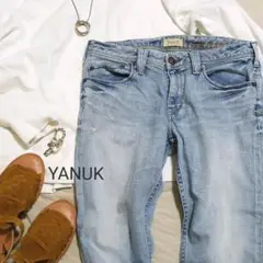 YANUK ヤヌーク ダメージユーズド加工ボーイズクロップドデニムパンツ 26