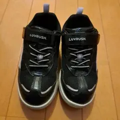 Luvrush ブラック スニーカー ベルクロ
