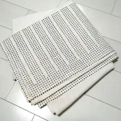 無印良品 インド綿ブロックプリントの布／生成×チャコール・ドット