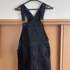 GU ブラックデニムオーバーオール