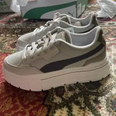 【新品未使用】PUMA MAYZE STACK LUXE WNS 25cm