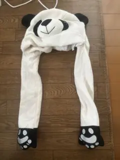 パンダデザインの帽子