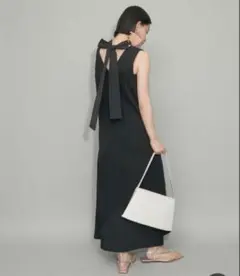リボン付き ノースリーブワンピース アダムロペ