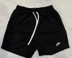 黒 ハーフパンツ