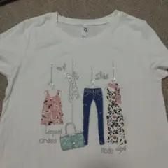 ファッションアイテムプリントTシャツ