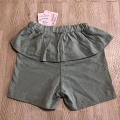 新品タグ付き　フリル付きショートパンツ 90