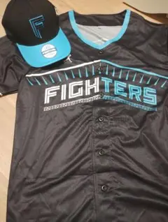 北海道日ハムファイターズレプリカユニフォーム山﨑福也伏見寅威L