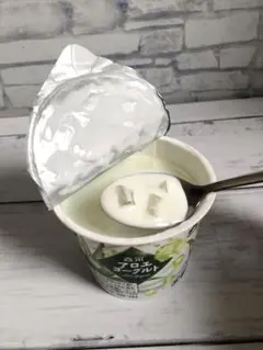 食品サンプル　アロエヨーグルト　スプーン付き