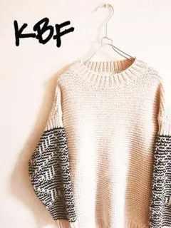 Item thumbnail for item e74d2723-c80c-4d37-b4ec-df3b123cbc26
