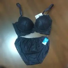 Item thumbnail for item 90842976-a632-4553-bfa1-7d25ab0b3b43