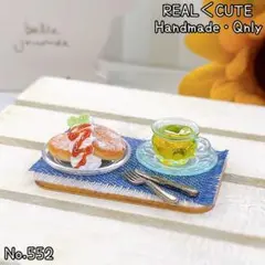 キャラメルソースのパンケーキ ミニチュアスイーツ フェイクフード 552