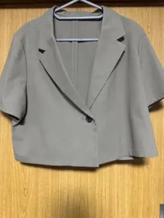 GU ハーフスリーブジャケット タックハーフパンツ　　セット　　セットアップ可能