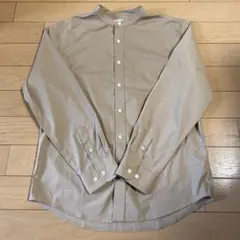 ベージュのシャツ　L