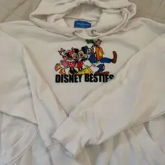 Disney パーカー　一度パーク内短時間着用