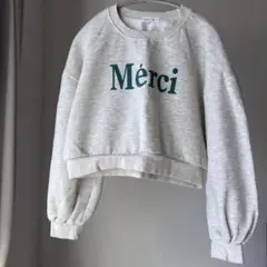 Mérci ロゴ入り グレー トレーナー　裏起毛