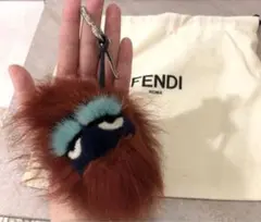 FENDI フェンディBAG BUGS モンスターファーバッグチャーム