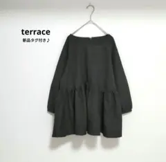 新品 terraceフクレジャガード ペプラムブラウス大きいサイズ3L黒