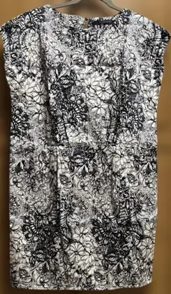 YECCA VECCA 花柄 ワンピース