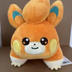 ポケモンセンター　パモ　ぬいぐるみ