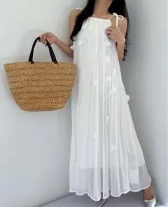 ホワイトシアーキャミワンピース