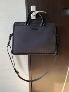 Item thumbnail for item 6f4ca458-14c1-4d1a-aa81-c7113027408a