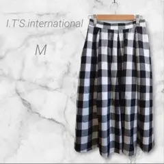 イッツインターナショナル　フレアスカート　M　ブラック・ホワイトチェック