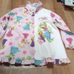 Disney プリンセス柄 パジャマ 130サイズ