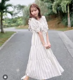 新品タグ付き♡ミストレアス♡ストライプパターンフリルドレス♡ベージュ